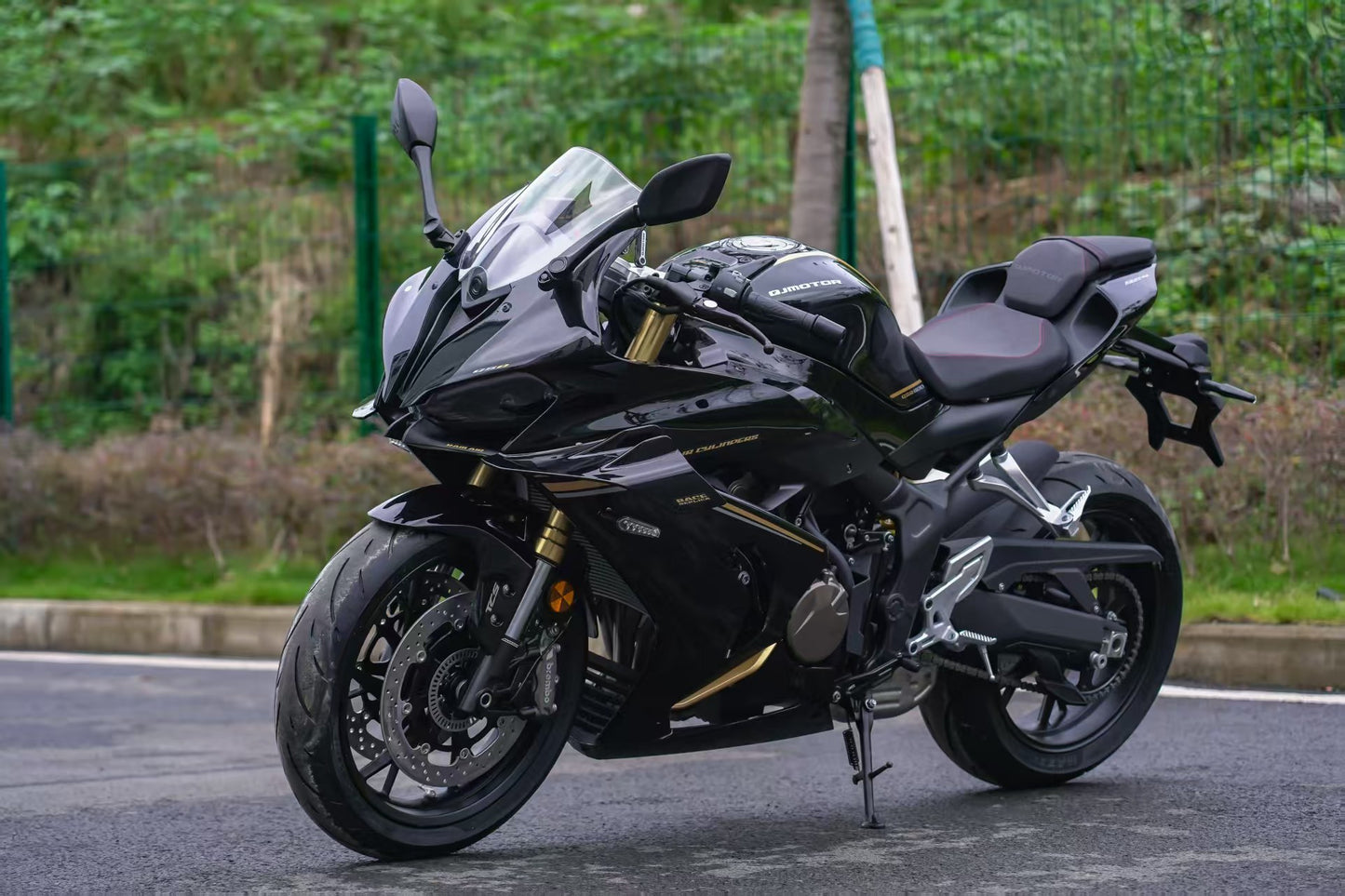 QJ S800 motorcycles 800cc Racetrack streetcar Wholesale procurement