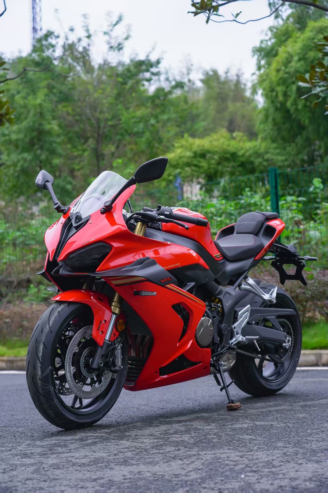 QJ S800 motorcycles 800cc Racetrack streetcar Wholesale procurement